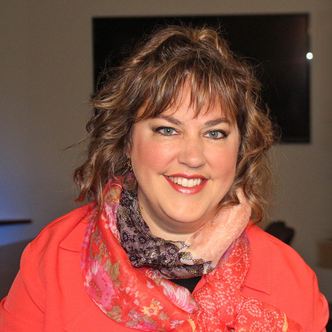 Headshot: Helen Corveleyn
